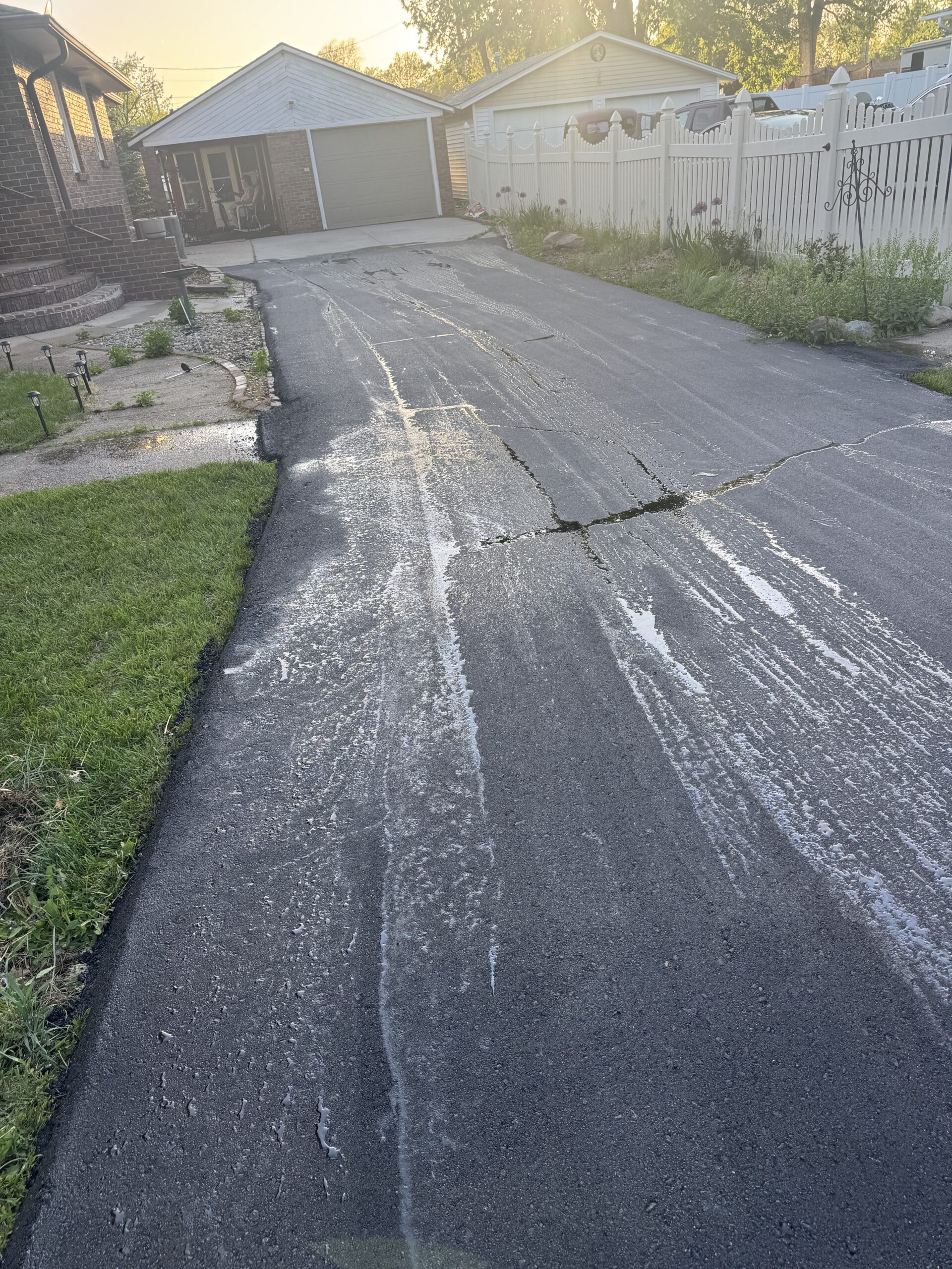 Asphalt repair Iowa — BB Road Maintenance
